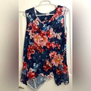 Sleeveless Floral Time and Tru Blouse 16-18
